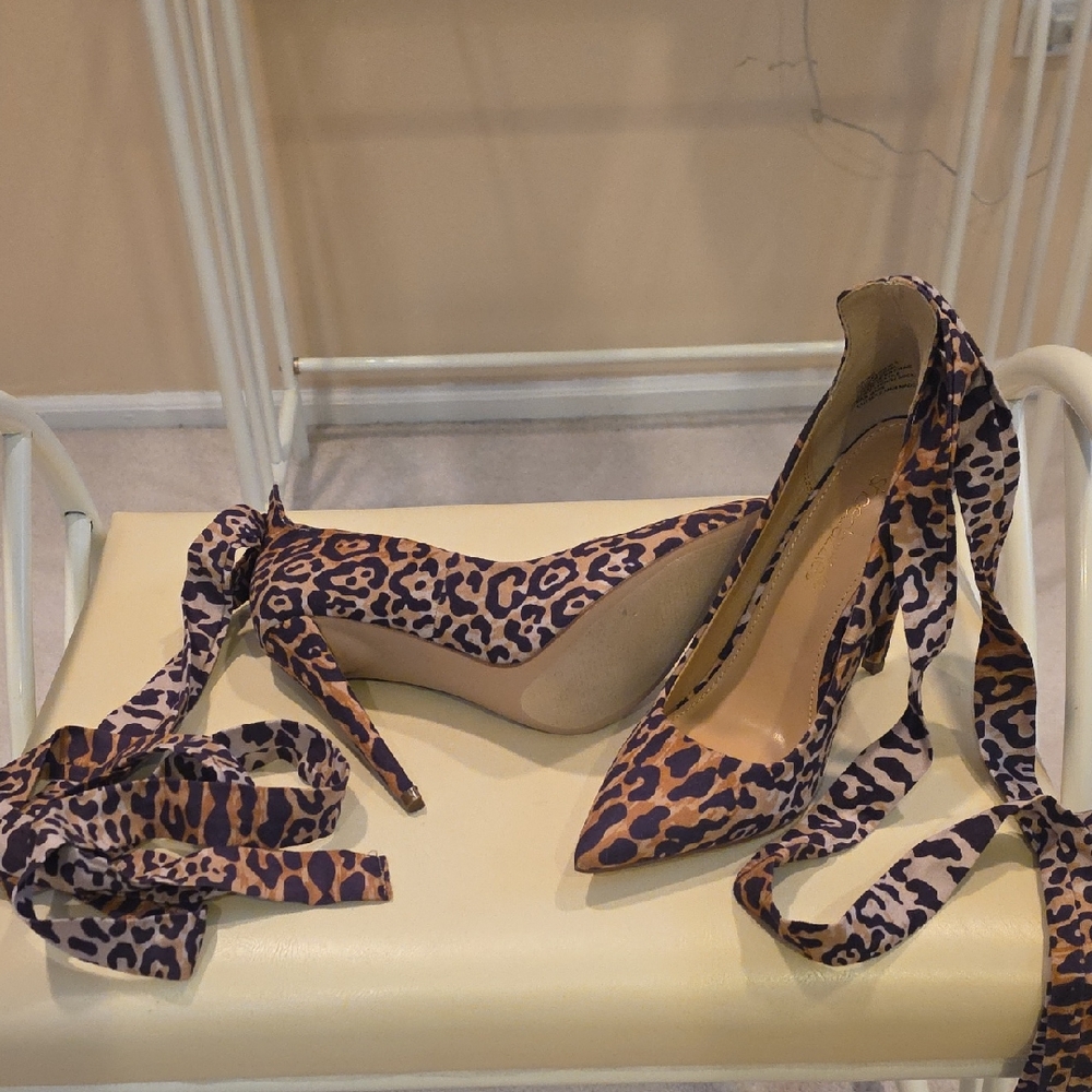 Leopard Print Stiletto Heels with Ankle Tie